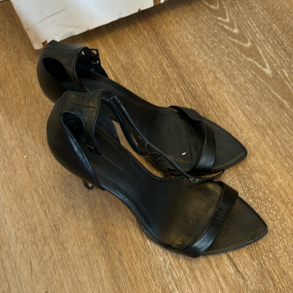 Zara high heel - Picture 1 of 4